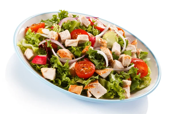Grüner Salat Mit Gegrilltem Hühnerfilet — Stockfoto