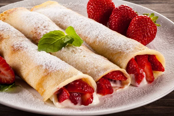 Panqueques Con Crema Fresas — Foto de Stock