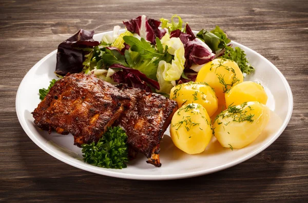 Grilled Ribs French Fries Vegetables White Background — Stock Photo, Image