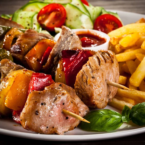 Kebab Grilled Meat French Fries Vegetables — Stock Photo, Image