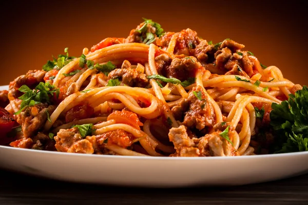 Спагетті Ясом Томатним Соусом Овочами — стокове фото