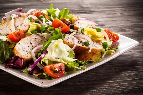 Caesar Salad Wooden Table — Stock Photo, Image