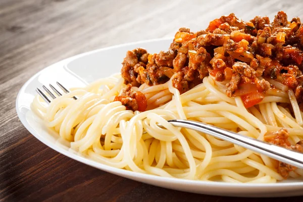 Pasta Med Kött Tomatsås Och Grönsaker — Stockfoto