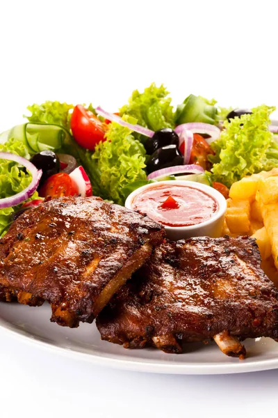 Grilled Ribs French Fries Vegetables White Background — Stock Photo, Image