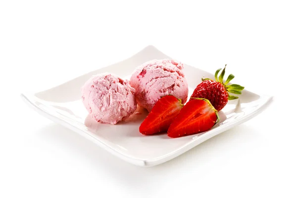 Παγωτό Φράουλα Φρέσκα Φρούτα — Φωτογραφία Αρχείου