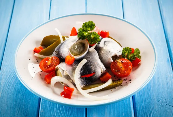 Rollmops Arenques Marinados Mesa Madeira — Fotografia de Stock