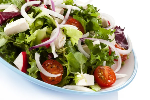 Griekse Salade Witte Achtergrond — Stockfoto