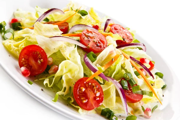 Groentesalade Witte Achtergrond — Stockfoto