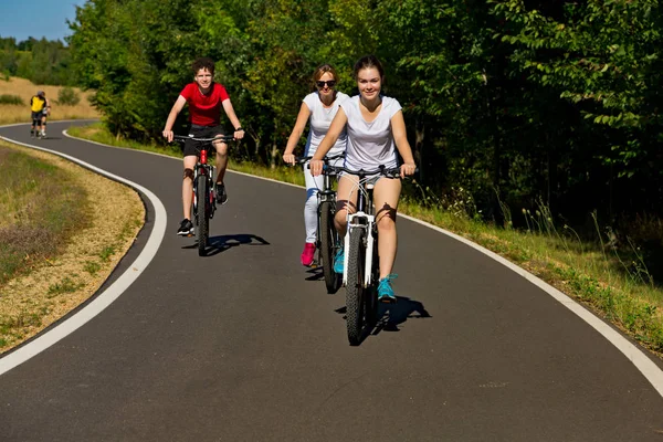 Gesunder Lebensstil Fahrradfahren Stadtpark — Stockfoto