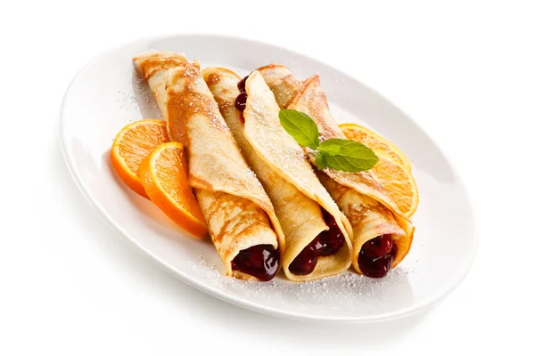 Crêpes Mit Kirschen Und Orangen — Stockfoto