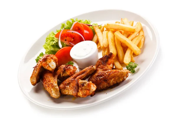 Spicy Chicken Wings Fresh Vegetables French Fries Cream Sauce — Stock Photo, Image