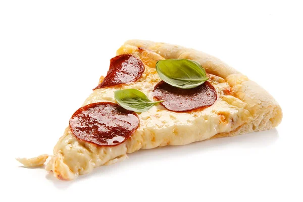 Leckere Italienische Pizza Isoliert Auf Weißem Hintergrund — Stockfoto