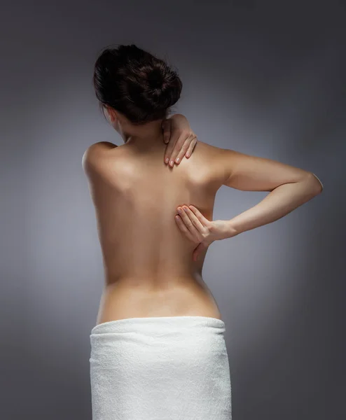 Young Woman Feeling Shoulder Blade Pain — Stock Photo, Image