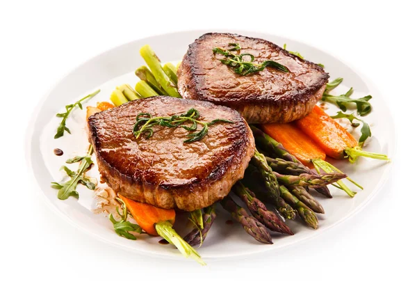 Baked Meat Medallions Carrots Asparagus — Stock Photo, Image