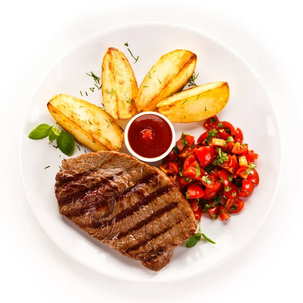 Beef Steak Salad Fried Potato Chunks — Stock Photo, Image