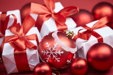 Noel Hediyeleri ve Oyuncakları