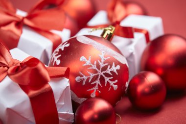 Noel Hediyeleri ve Oyuncakları