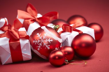 Noel Hediyeleri ve Oyuncakları