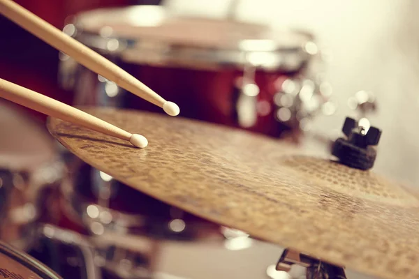 Conceptuele afbeelding van drums — Stockfoto