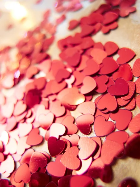Corações vermelhos confetti — Fotografia de Stock