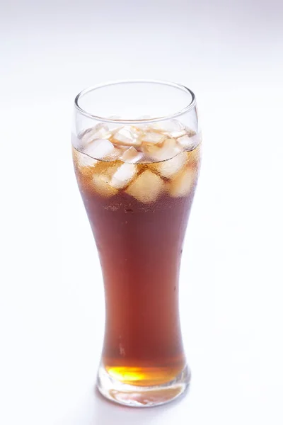 Drink with ice in glass — Stock Photo, Image