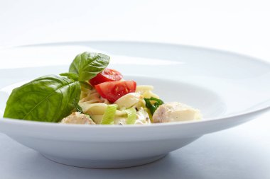 Balık lezzetli makarna