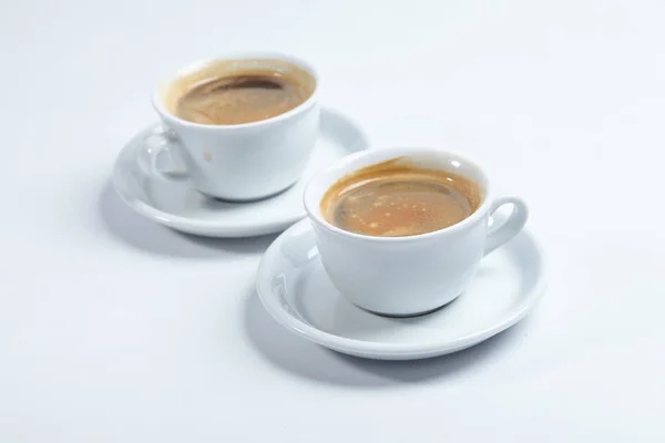 Чашки свежего кофе — стоковое фото