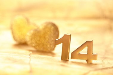 Kırmızı Sevgililer günü süsleri