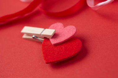 Kırmızı Sevgililer günü süsleri