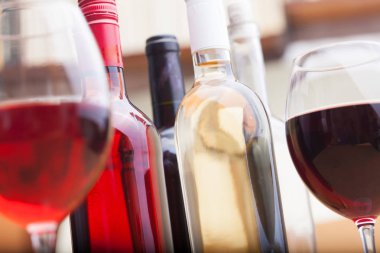 lezzetli şarap kümesi