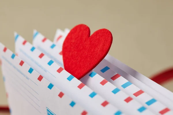 Envelopes de dia de Valentim — Fotografia de Stock