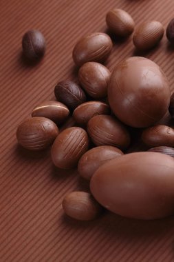 çikolata Paskalya yumurtaları