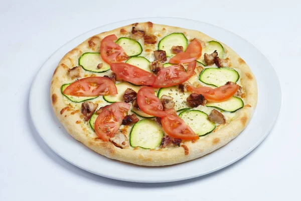 Verse smakelijke pizza — Stockfoto