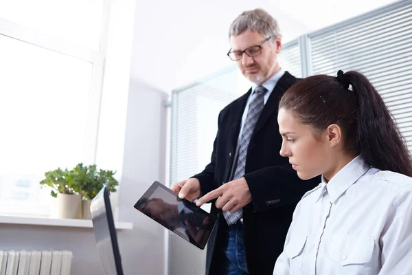 Business people in the office — Stock Photo, Image