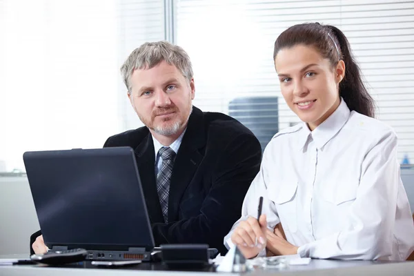 Business people in the office — Stock Photo, Image