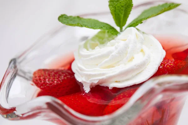 美味的草莓甜点 — 图库照片