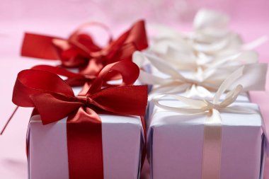 Sevgililer günü için hediye