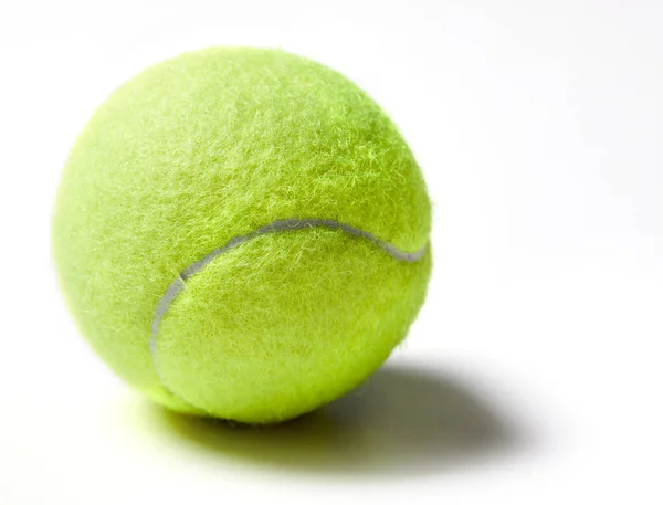 Grön tennisboll — Stockfoto