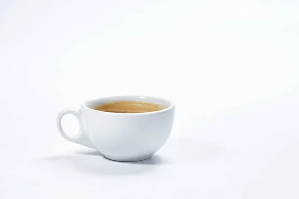 Cappuccino i vit cup — Stockfoto