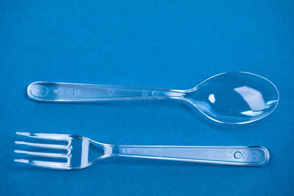 Plastik bıçak kaşık ile — Stok fotoğraf