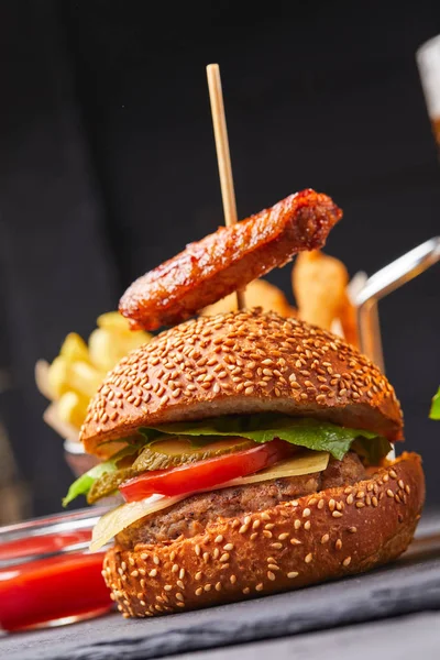 Lekkere vette hamburger — Stockfoto