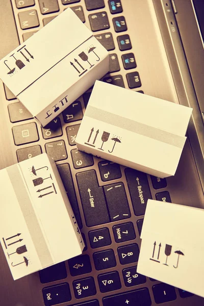 teslim ambalaj kutuları