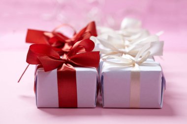 Sevgililer günü için hediye