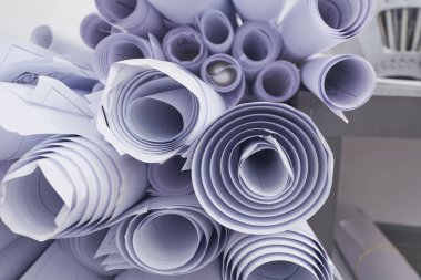 beyaz kağıt ve rulo