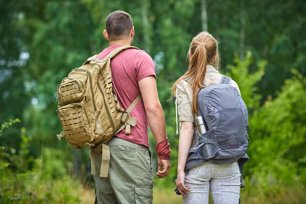 ormandaki iki gezginler 