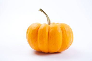 küçük turuncu kabak