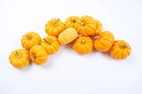 Piccole zucche arancioni — Foto Stock