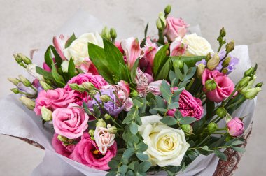 güzel parlak çiçek buketi, yakın çekim