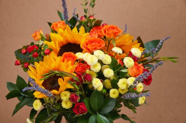 güzel parlak çiçek buketi, yakın çekim