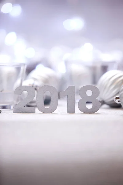 Nouvelle Année Chiffres Décoratifs 2018 Avec Boules Argent Noël — Photo